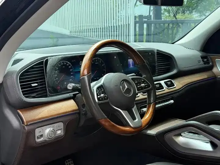 Mercedes Benz GLS 2020 GLS 450 4MATIC Luxury 11