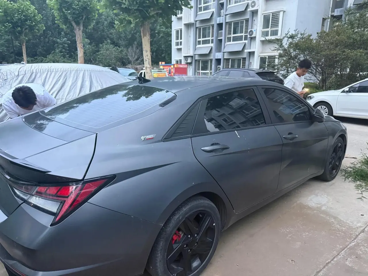 Elantra 2022 1.5L CVT 20th Anniversary 3