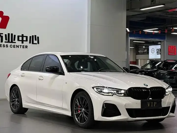 BMW 3 Series 2020 Changed 325i M Sports Night Suit 5