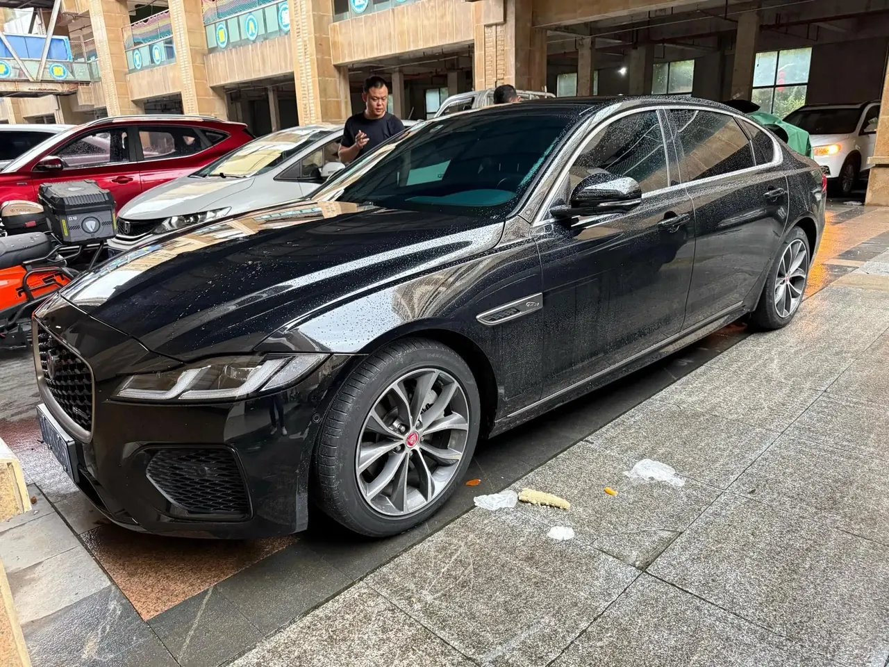 Jaguar XFL 2021 XFL 2.0T P 12500.00g Drive Elite Sports Edition - View 1
