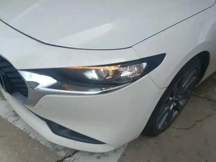 Mazda3 Axela 2021 2.0L Automatic Elegant Edition 24