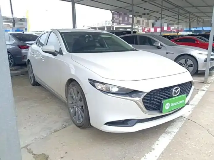 Mazda3 Axela 2021 2.0L Automatic Elegant Edition 4