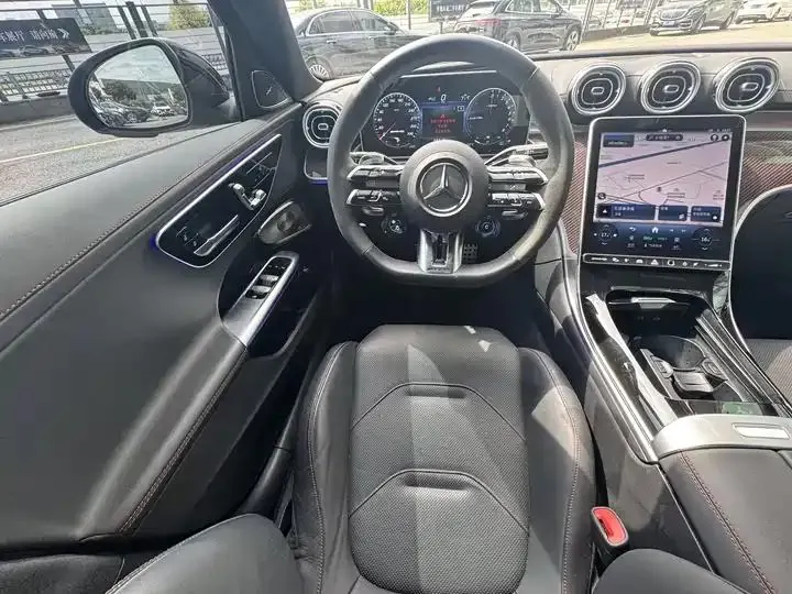 Mercedes Benz Class C AMG New Energy 2024 AMG C 63 S E PERFORMANCE F1 Special Edition 11