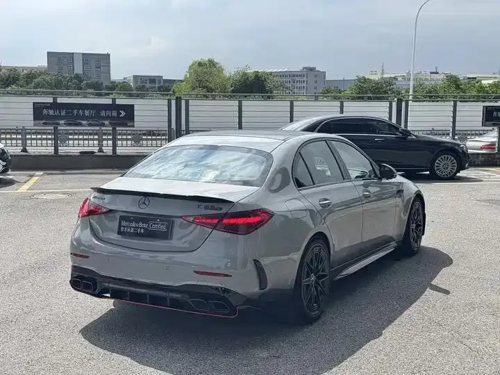 Mercedes Benz Class C AMG New Energy 2024 AMG C 63 S E PERFORMANCE F1 Special Edition 23