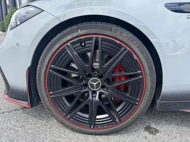 Mercedes Benz Class C AMG New Energy 2024 AMG C 63 S E PERFORMANCE F1 Special Edition 5