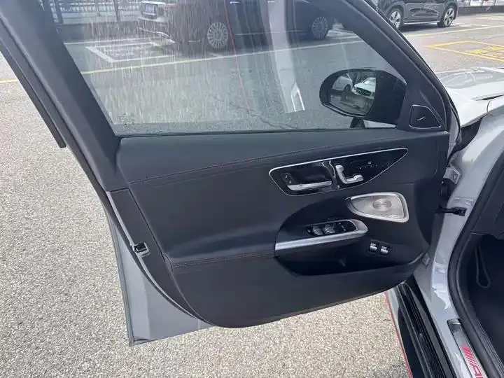 Mercedes Benz Class C AMG New Energy 2024 AMG C 63 S E PERFORMANCE F1 Special Edition 6