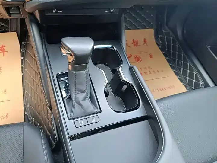 Lexus ES 2022 200 Executive Edition 14