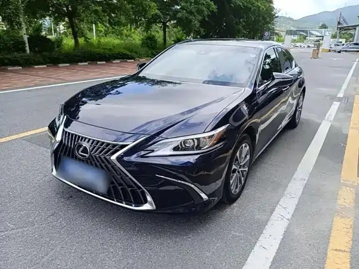 Lexus ES 2022 200 Executive Edition 2