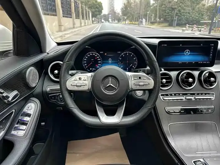 Mercedes Benz C- Class 2021 C 200 L Sporty Version 13