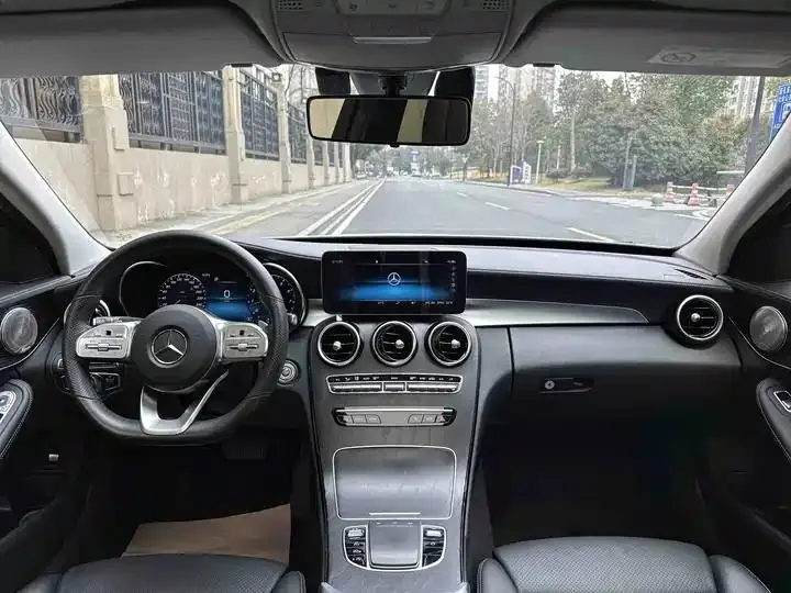 Mercedes Benz C- Class 2021 C 200 L Sporty Version 15