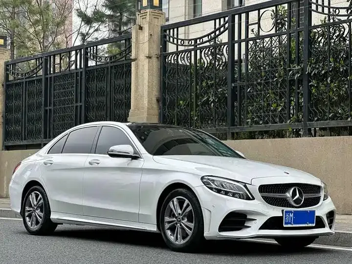 Mercedes Benz C- Class 2021 C 200 L Sporty Version 3