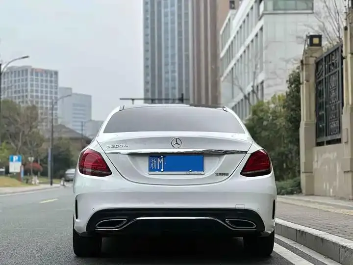 Mercedes Benz C- Class 2021 C 200 L Sporty Version 5