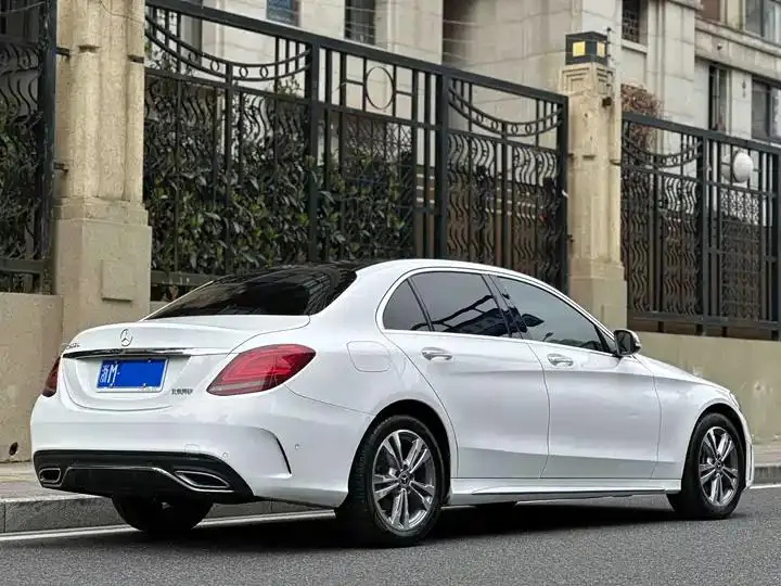 Mercedes Benz C- Class 2021 C 200 L Sporty Version 6