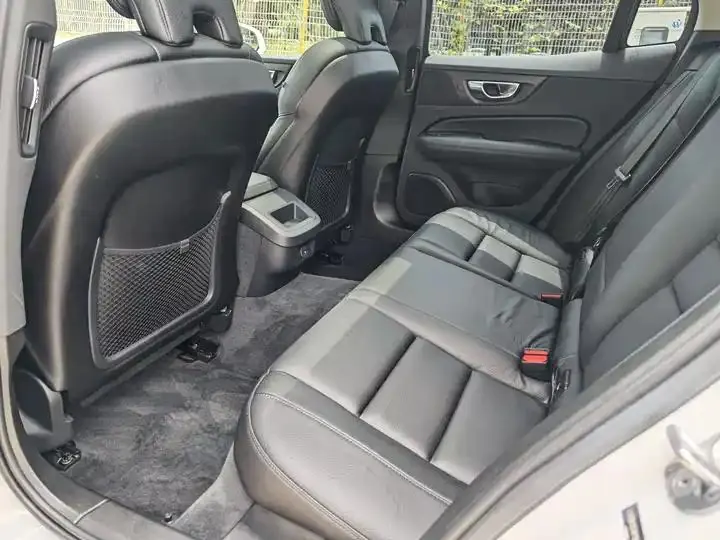 Volvo S60 2022 B4 Intelligent Luxury Edition 7