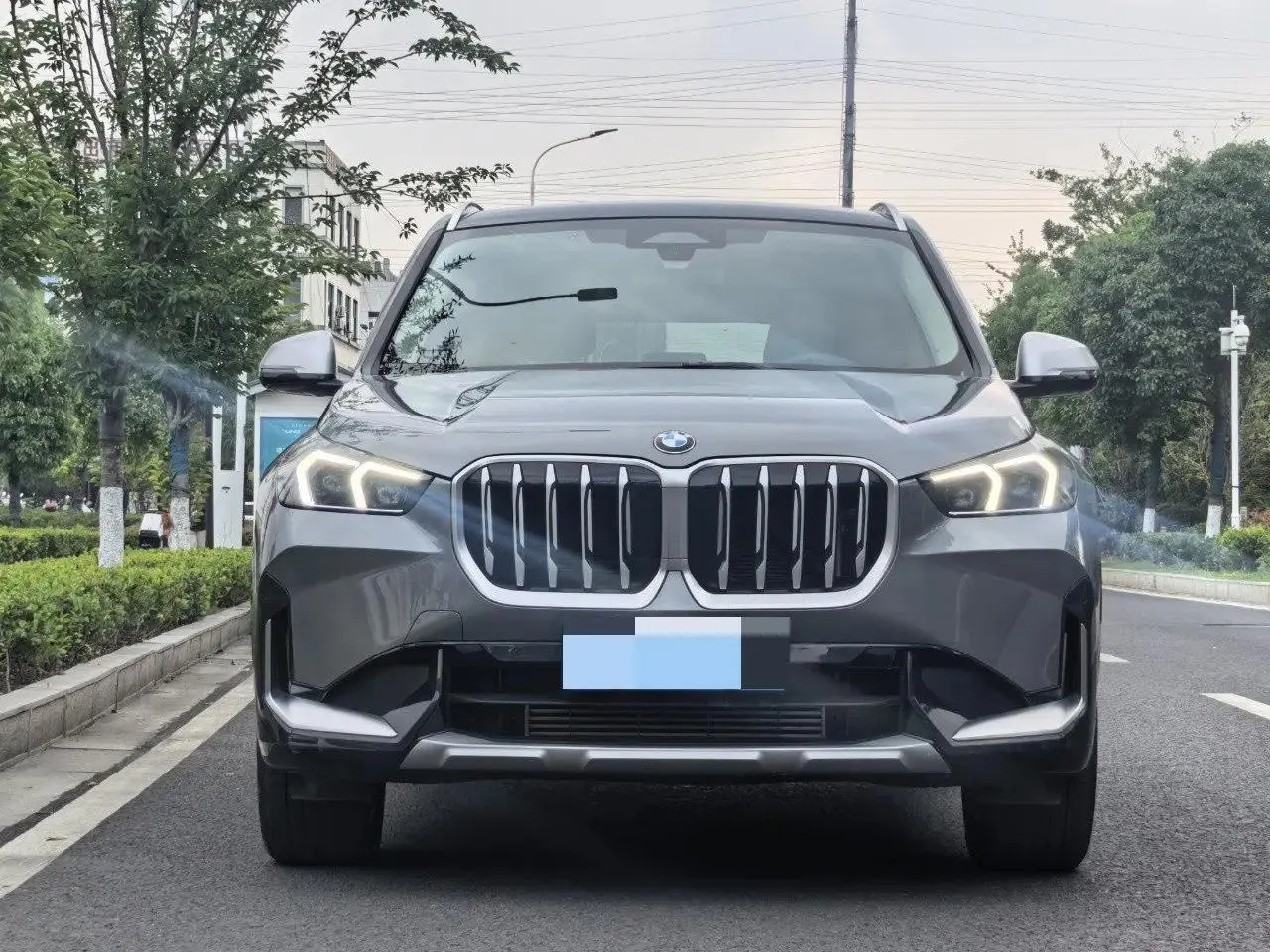 BMW 2023 X1 sDrive20Li 1.5T, Design Package, Automatic Transmission 2