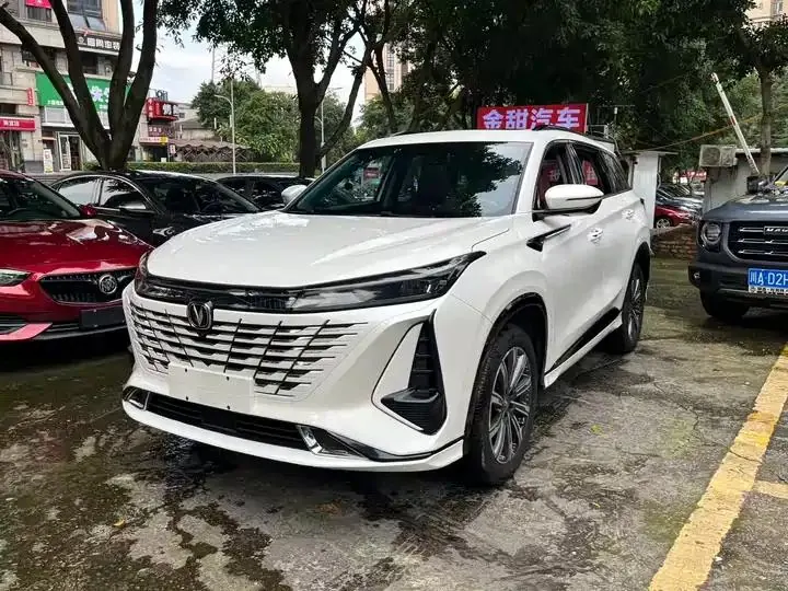 ChangAn CS75 PLUS 2023 3rd Generation 1.5T Auto Honor Model - View 1