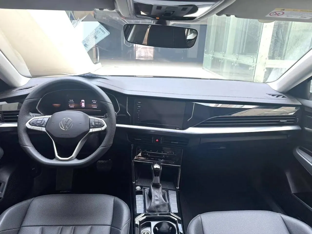 Volkswagen 2024 Passat 2.0TSI 330TSI Elite Edition Automatic 5