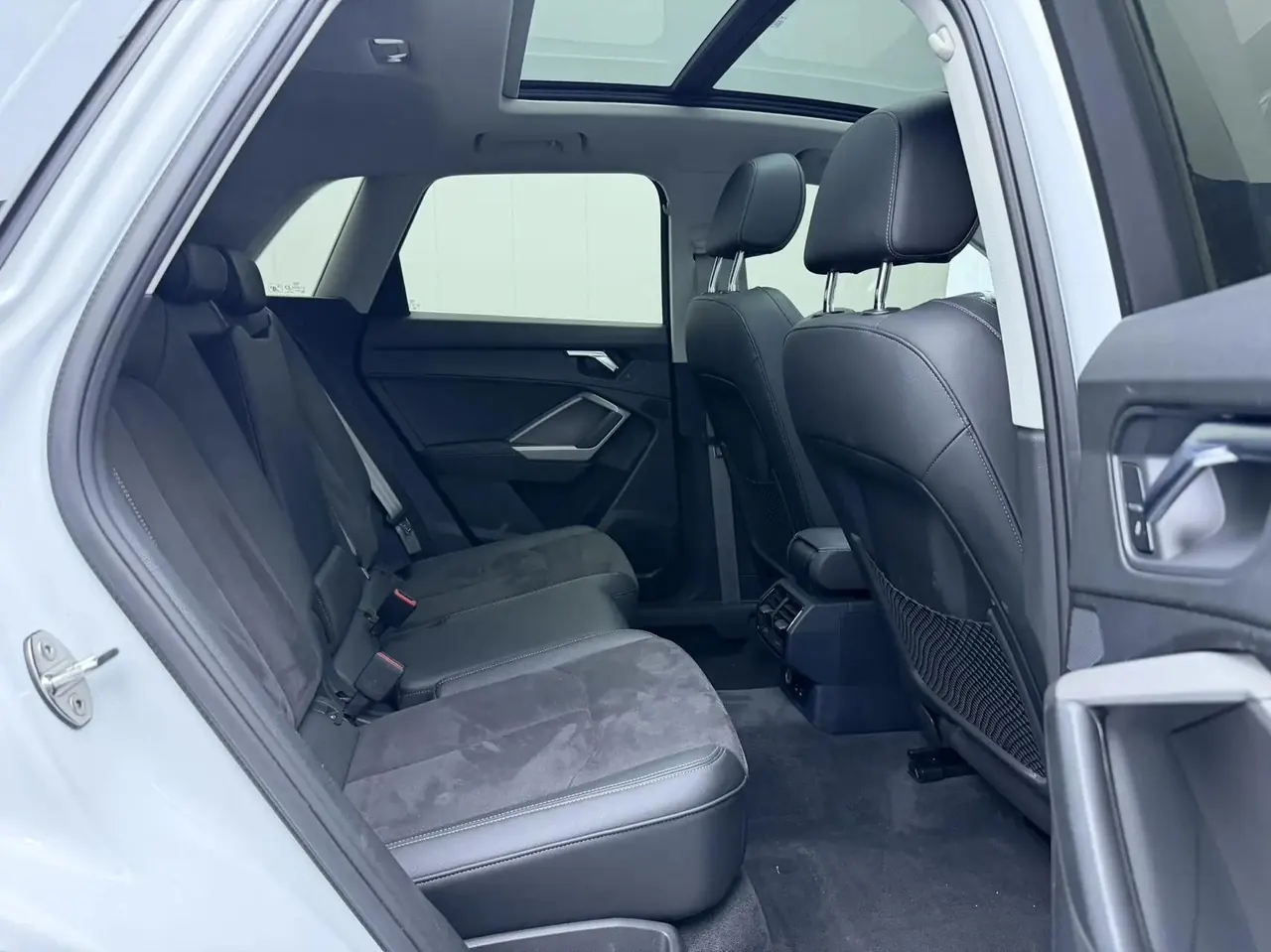 Audi Q3 2022 model 35 TFSI Fashion Dynamic Edition 5