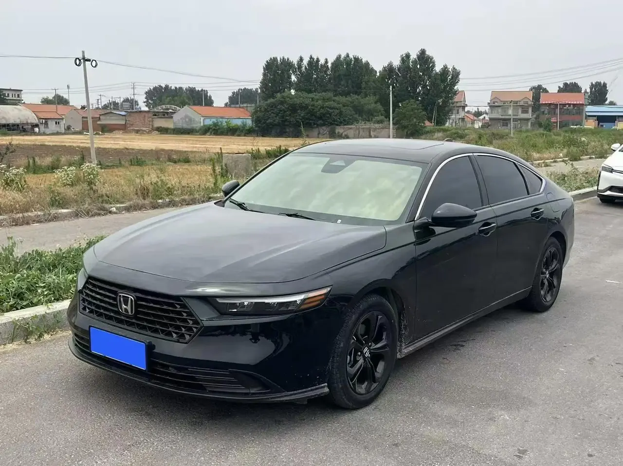打开图片灯箱:Honda 2025 11th Generation Accord 1.5T Stepless 260TURBO Sports Series Deluxe Automatic Gear