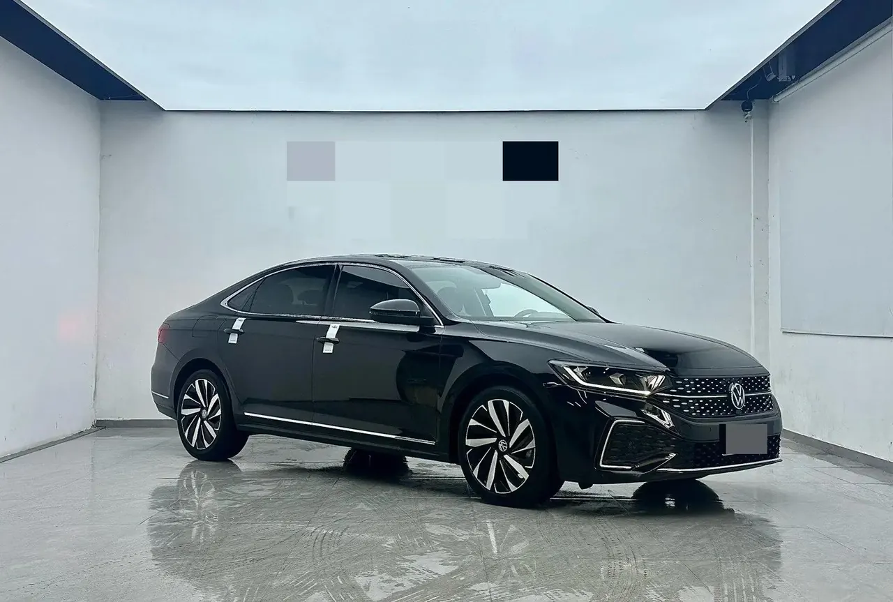 Passat 2021 330TSI Prestige Edition 3