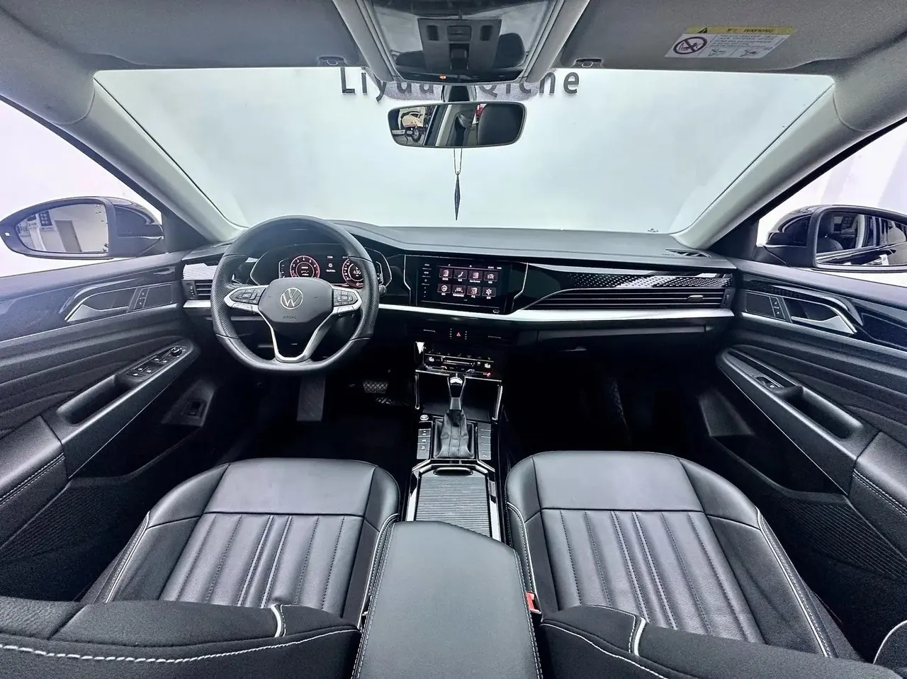 Passat 2021 330TSI Prestige Edition 9