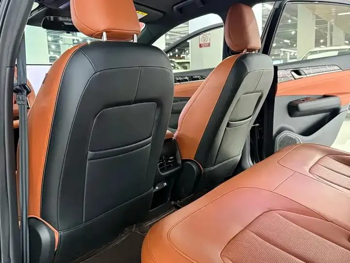 WuLing Starlight 2025 610km Intelligent Flagship 8