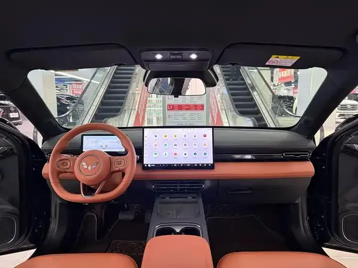 WuLing Starlight 2025 610km Intelligent Flagship 9