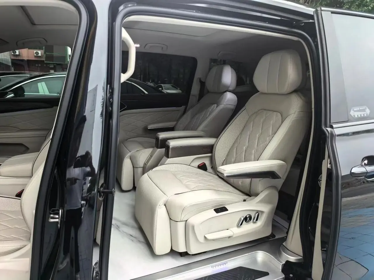 Volkswagen 2024 Wei (Viloran) 2.0TSI 380TSI Premium Edition Automatic Gear 5