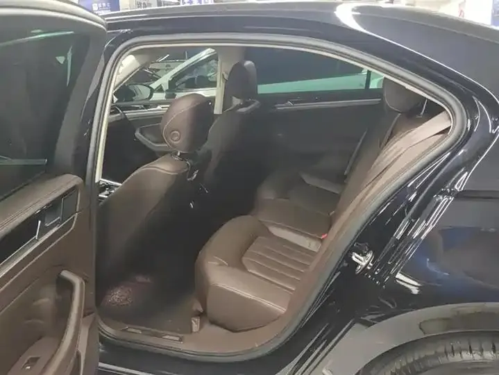 Hui Ang 2021 380TSI Deluxe Edition 11