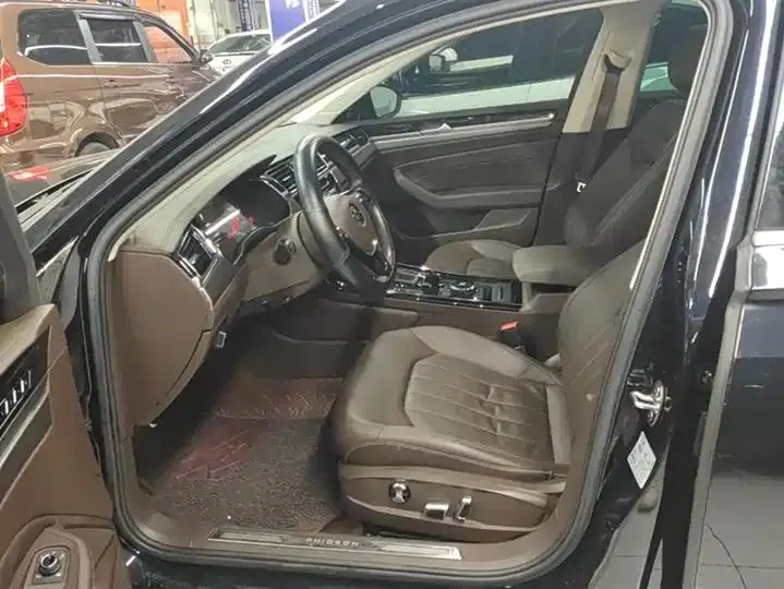 Hui Ang 2021 380TSI Deluxe Edition 9
