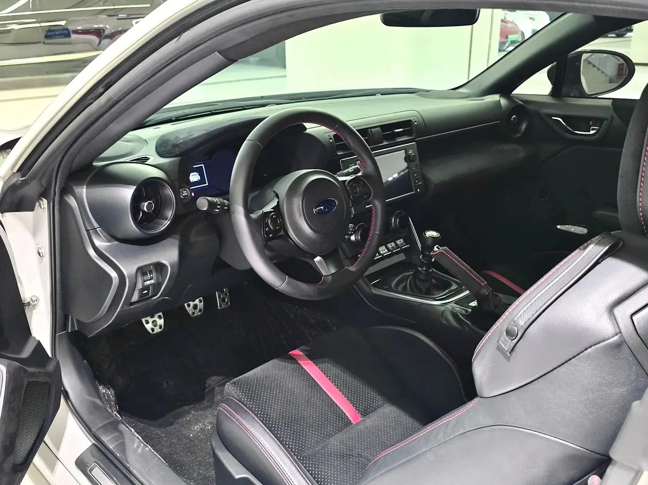 Subaru BRZ 2022 2.4L Manual Edition 4