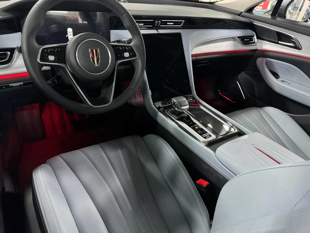 HongQi 2025 H5 PHEV 1.5T 170 Super Hybrid Automatic Gear 4