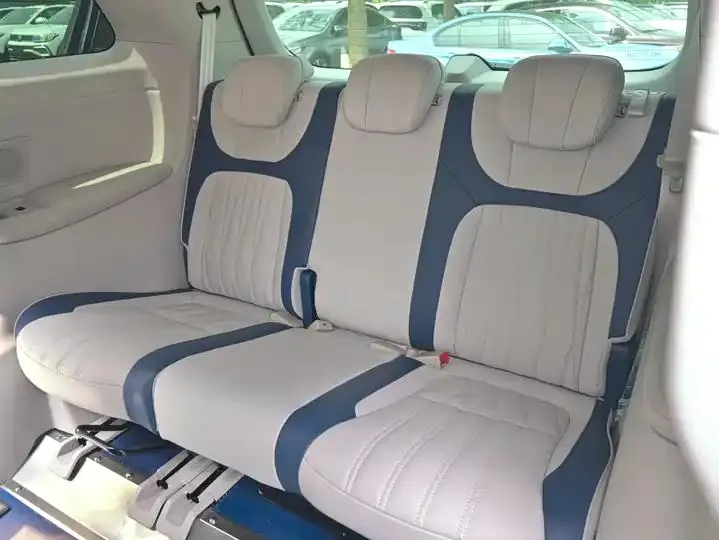 Roewe iMAX8 2022 400TGI Honor Edition 16