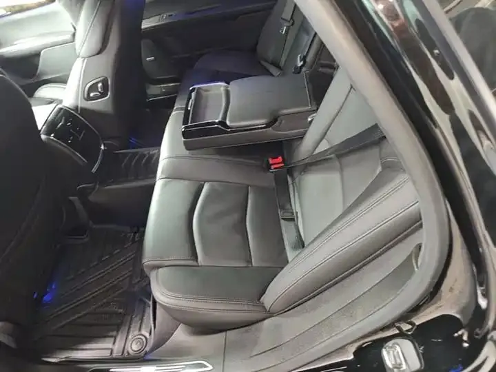 Cadillac CT6 2022 28T Luxury Model 17