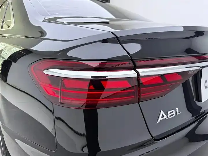 Audi A8 2023 A8L 50 TFSI quattro Selection 10