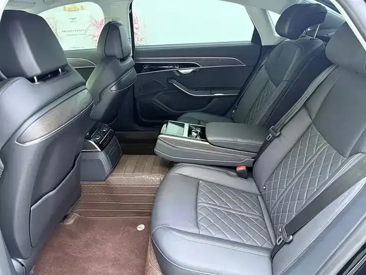Audi A8 2023 A8L 50 TFSI quattro Selection 19