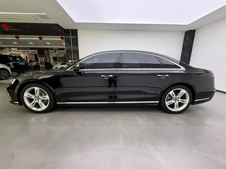 Audi A8 2023 A8L 50 TFSI quattro Selection 8