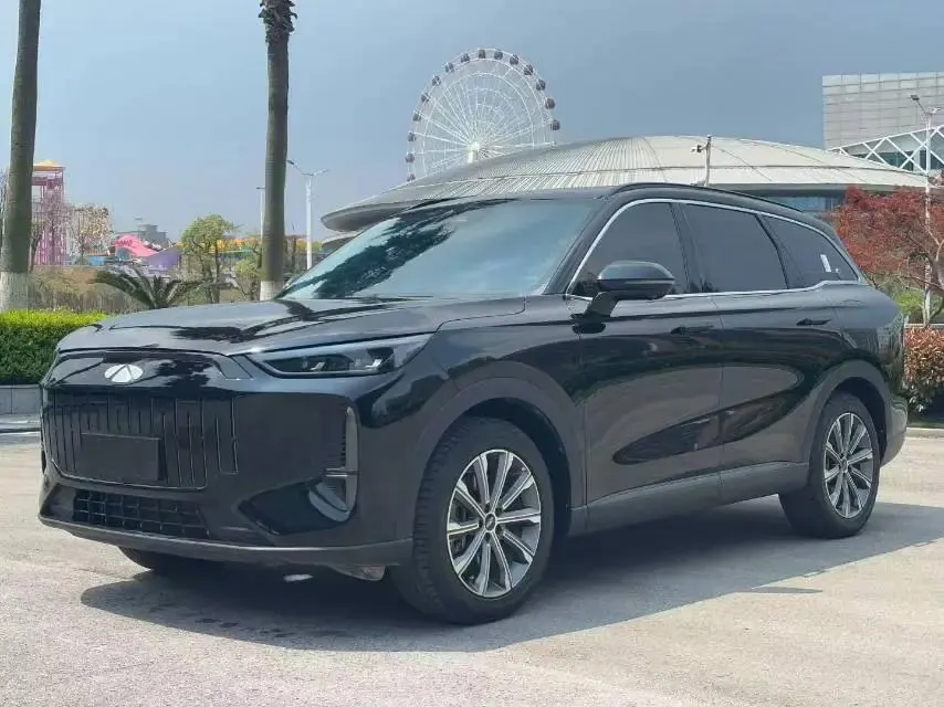 Chery 2025 Fengyun T9 C- DM 1.5T 120 Long Endurance Edition Honorable 5-seat Lithium Iron Phosphate Automatic Gear - View 1