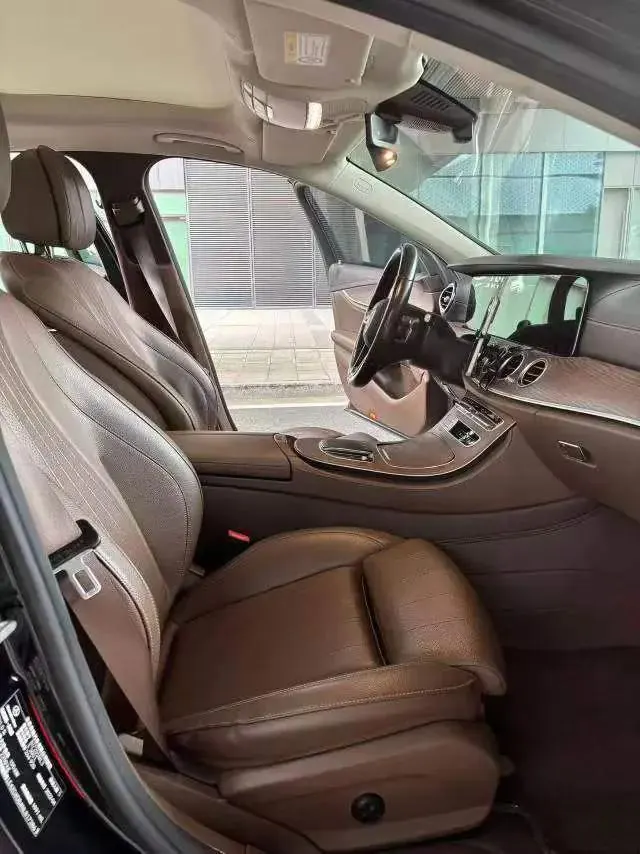 Mercedes Benz E-Class 2022 to E 300 L Sports Fashion 5