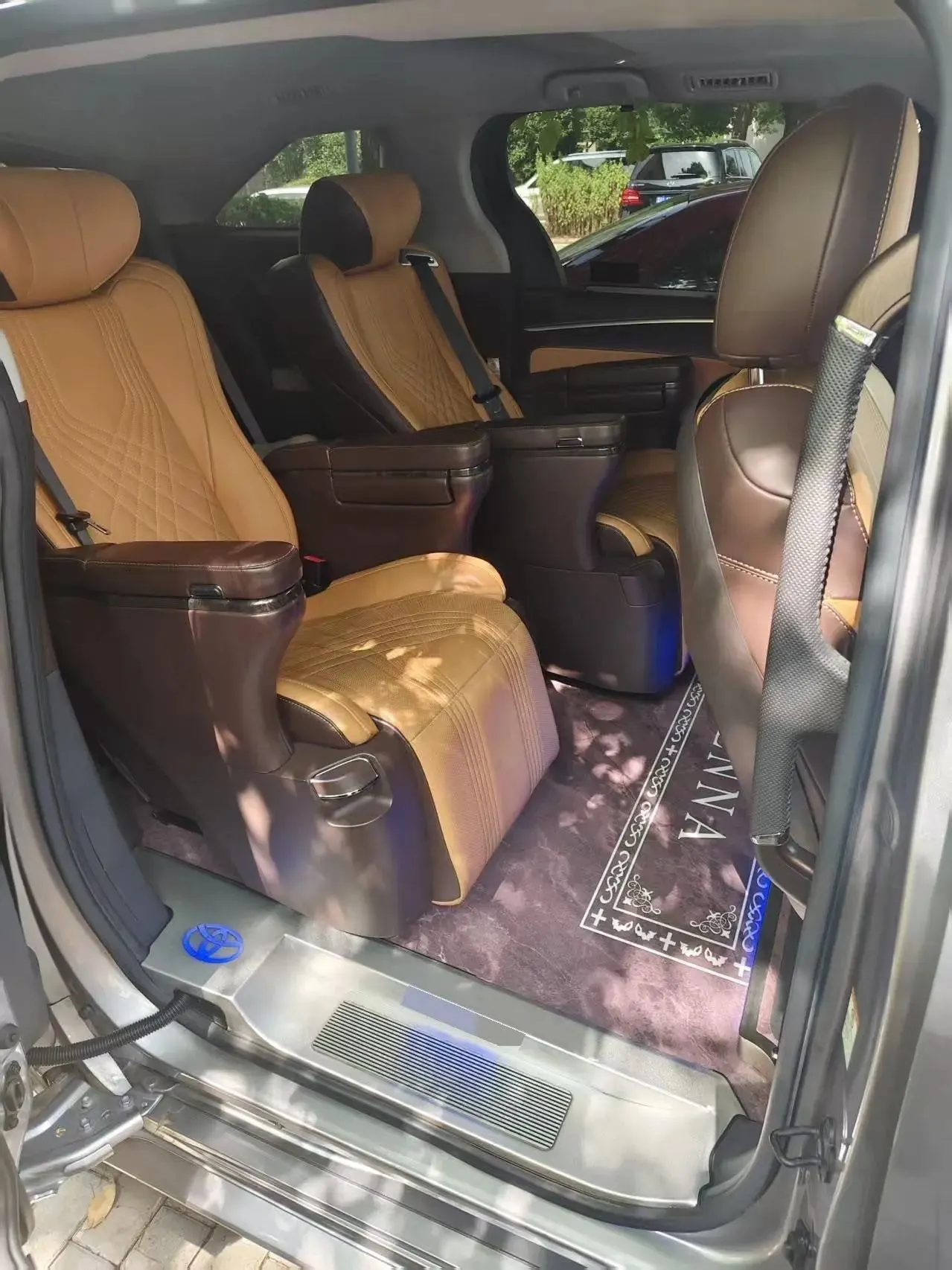 Toyota 2023 Sienna 2.5 CVT Comfort Edition Automatic 2