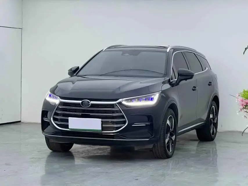 Открыть галерею: Tang New Energy 2022 DM-i 252KM Prestige Edition