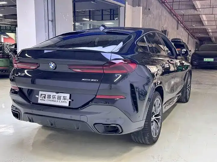BMW X6 2022 facelift xDrive30i M sports suit 14