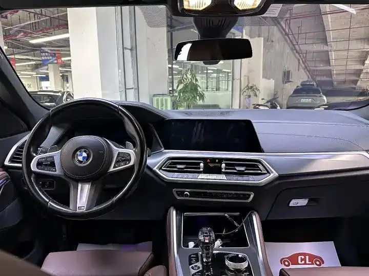 BMW X6 2022 facelift xDrive30i M sports suit 9