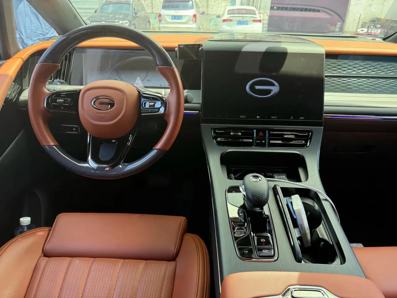 Chuanqi 2025 E9 2.0T Super Fast Charge Champion Automatic Gear 4