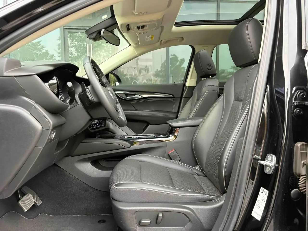 Oncorvee 2022 Oncorvee S 552T Two-Drive Luxury Model 4