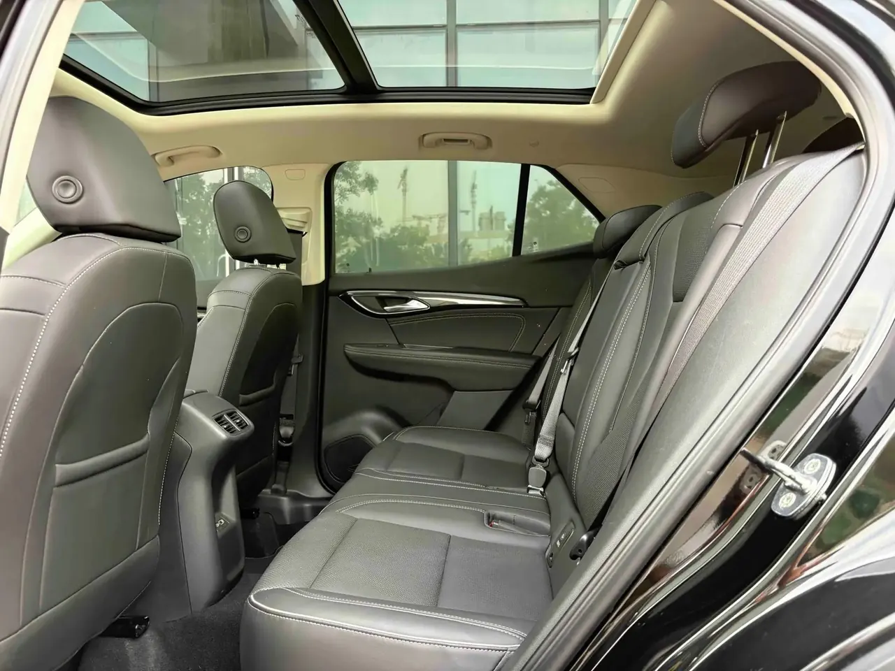 Oncorvee 2022 Oncorvee S 552T Two-Drive Luxury Model 5