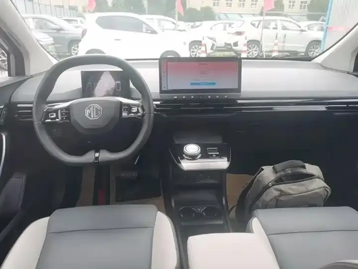 MG4 2023 Model, 415km Range, Export Champion Executive Edition 10