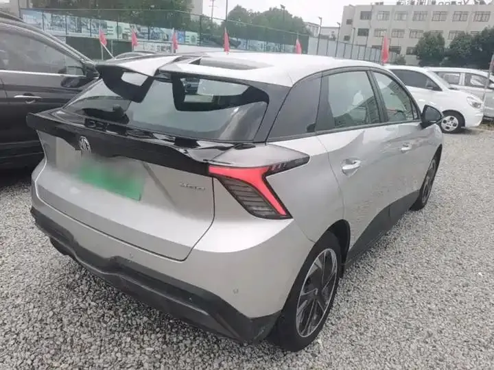 MG4 2023 Model, 415km Range, Export Champion Executive Edition 7