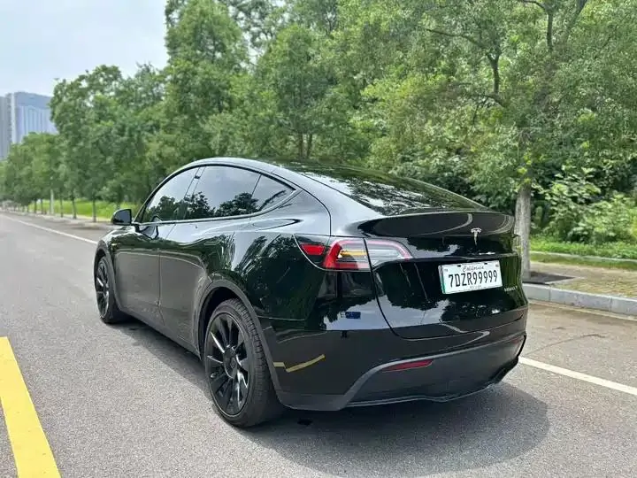 2022 Model Y Refreshed Rear-Wheel-Drive Version 7