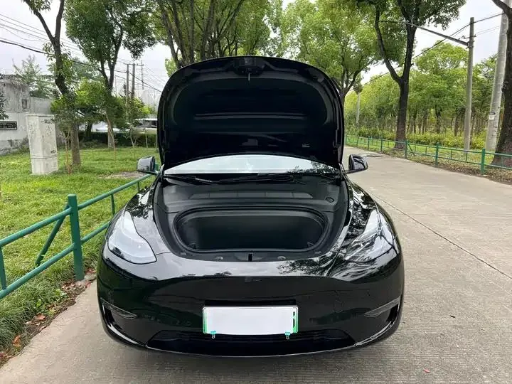 2022 Model Y Refreshed Long Range All-Wheel Drive Version 12
